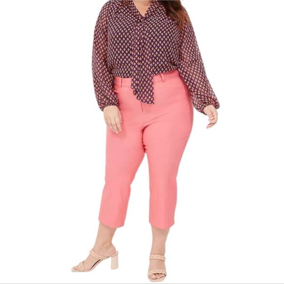 Lane Bryant pink Salmon Capri Cropped Pants Plus Size 22 - Picture 1 of 10